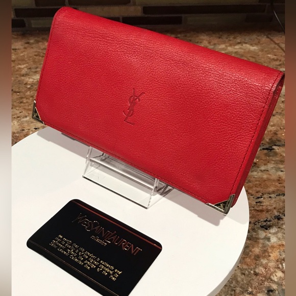 YSL Saint Laurent Kiss Lock Leather Wallet β€οΈπ₯π - Picture 16 of 17